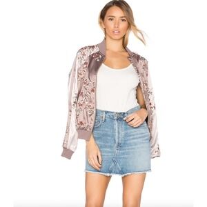 AGOLDE Quinn High Rise Denim Mini Skirt Light Wash Frayed Hem 24